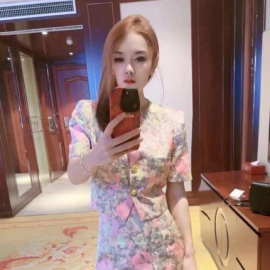 做兼职的小妹妹