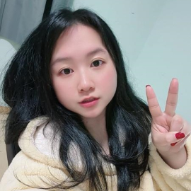 胖乎乎爱笑的小姐姐